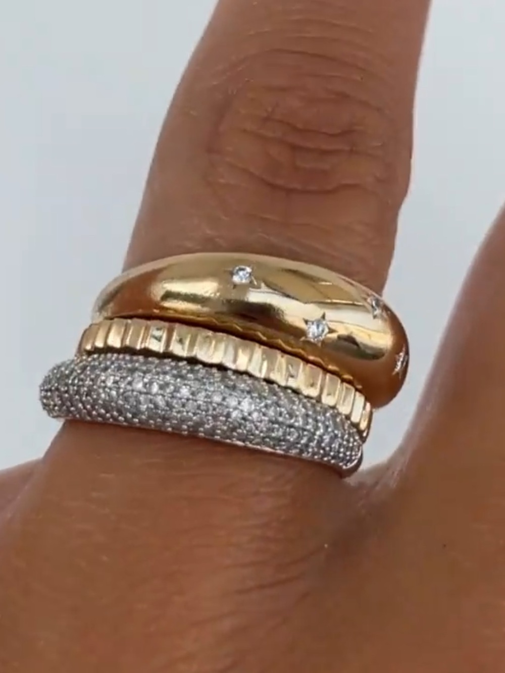 Mejuri | Ring | Mejuri Celestial Dome Ring | 14K and Natural Diamonds - Picture 8 of 10